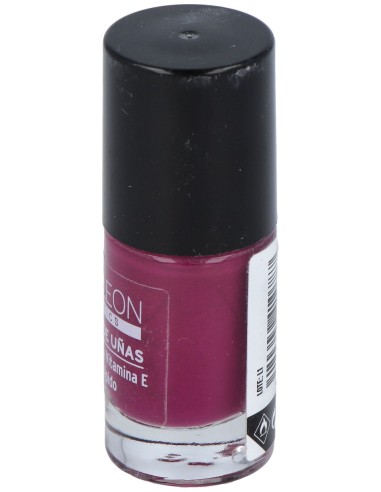 Camaleon Esmalte De Uñas Color Berenjena 6Ml